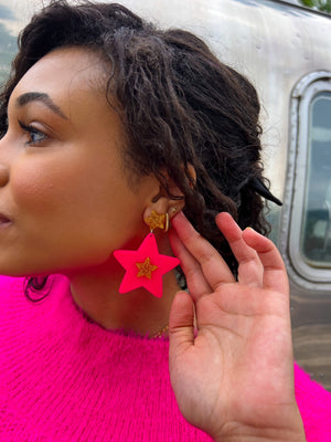 
            
                Load image into Gallery viewer, Large Pink Star Earrings
            
        
