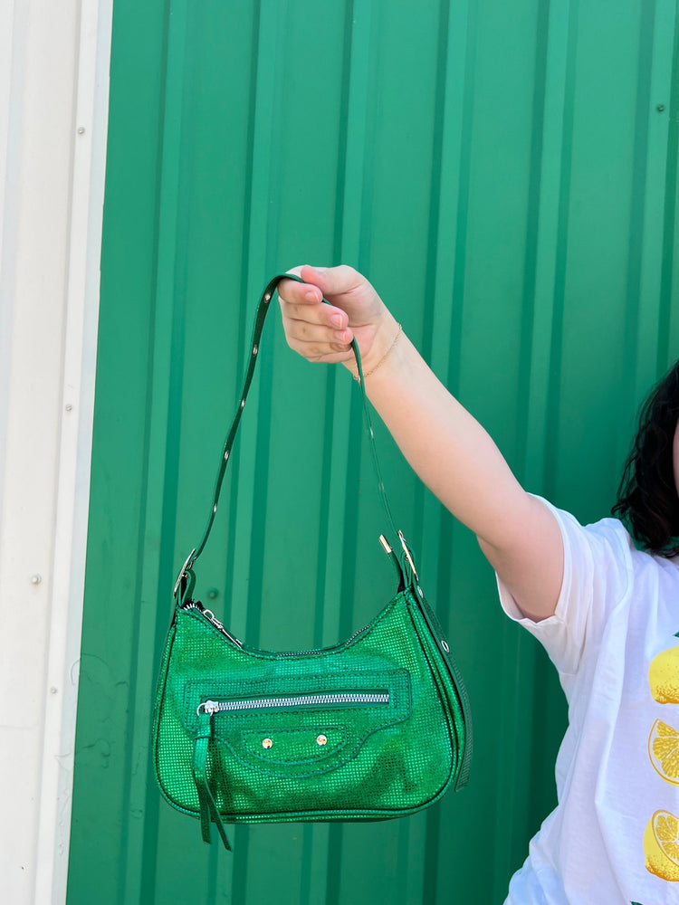 
            
                Load image into Gallery viewer, Daydreaming purse in Green
            
        